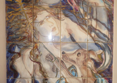La felicità un sogno, 1993, Pannello in ceramica, II fuoco pittura con terre colorate e vetrificazione, III fuoco sfumature e profili in oro e platino, cm. 80x60